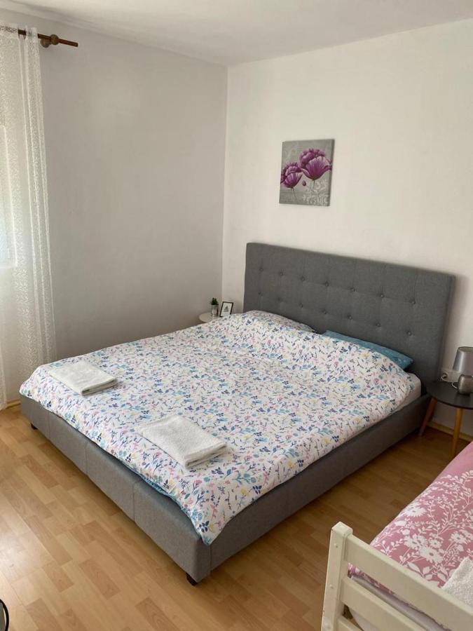 Holiday House Ana Skradin Exterior photo