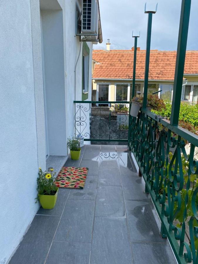 Holiday House Ana Skradin Exterior photo