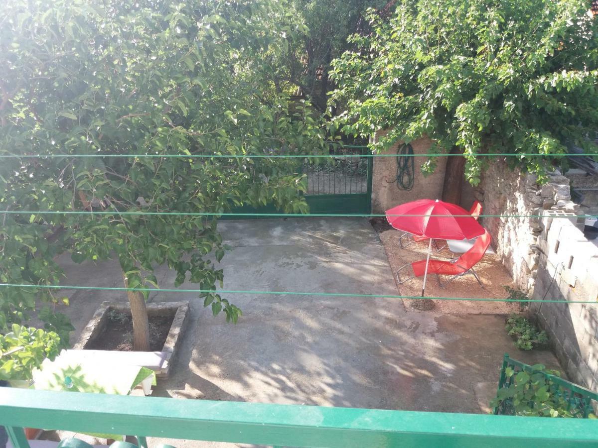 Holiday House Ana Skradin Exterior photo