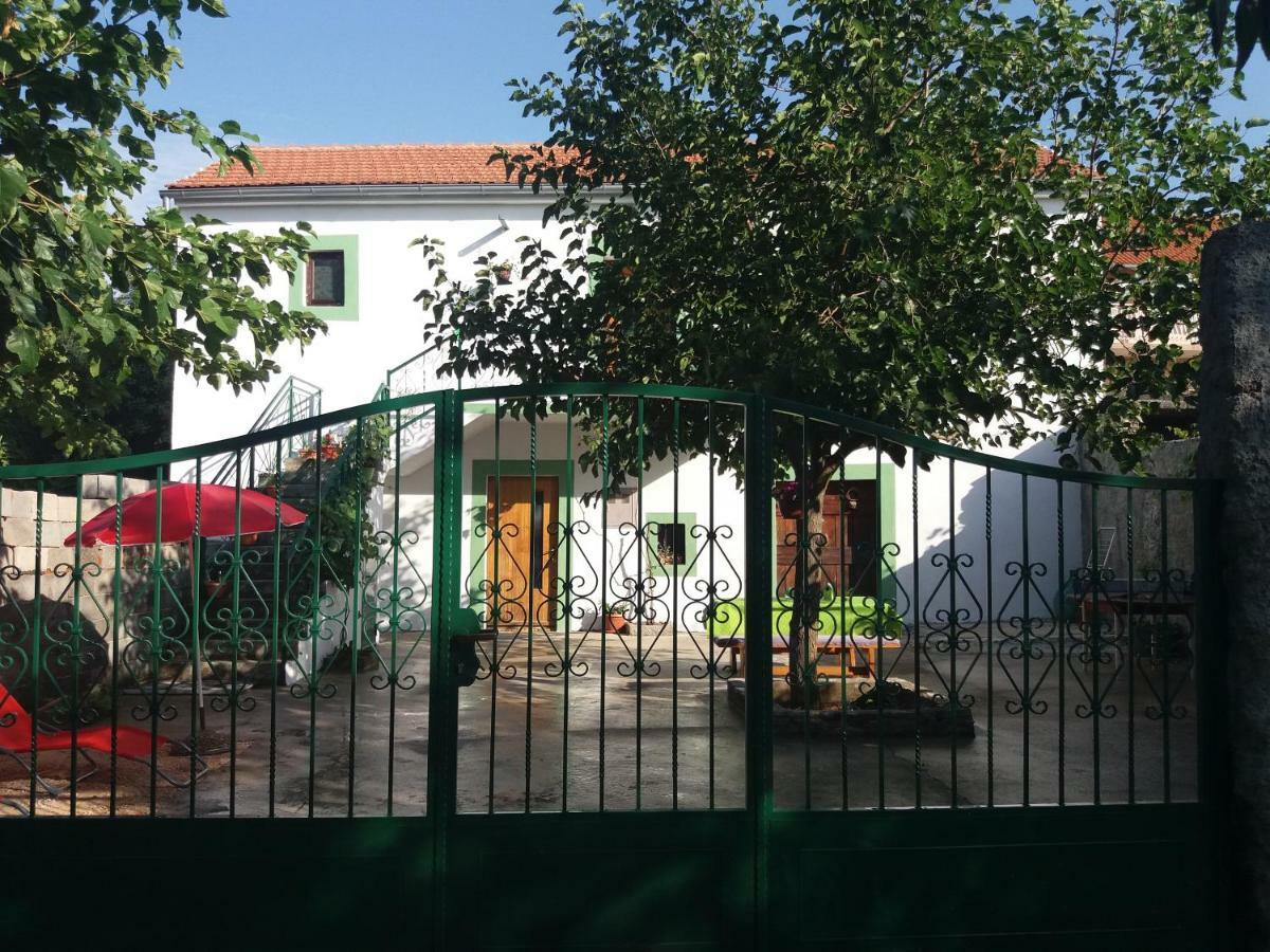 Holiday House Ana Skradin Exterior photo